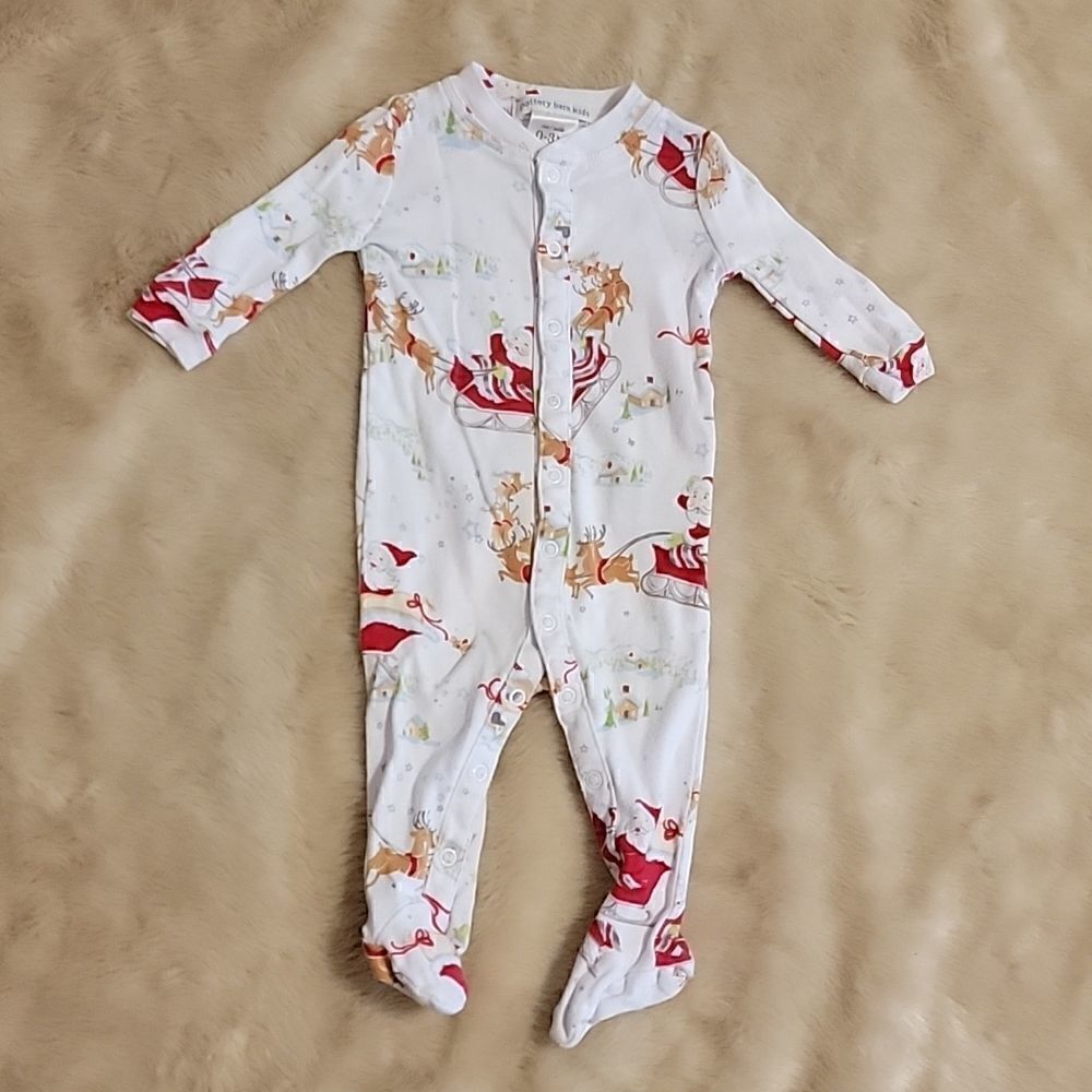 POTTERY BARN KIDS WHITE CHRISTMAS COTTON SLEEPER FOOTIE, SIZE 0-3 MONTHS